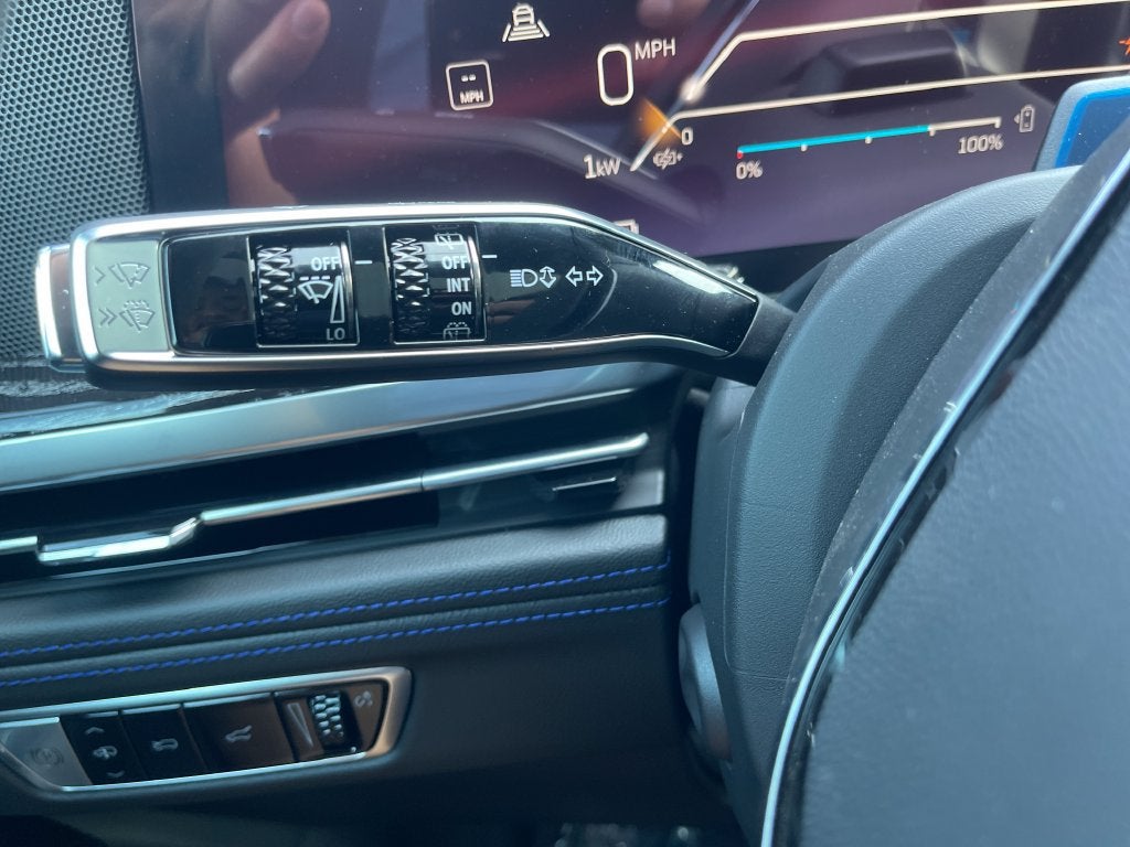 2026 Cadillac ESCALADE IQL Sport