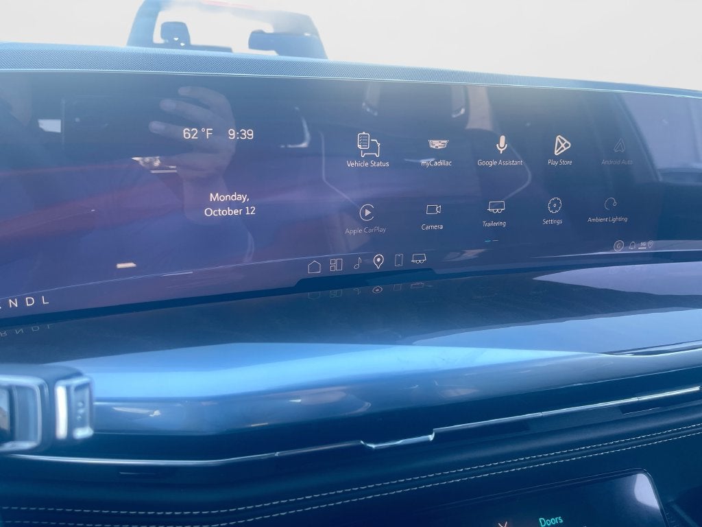 2027 Cadillac Escalade Platinum Sport