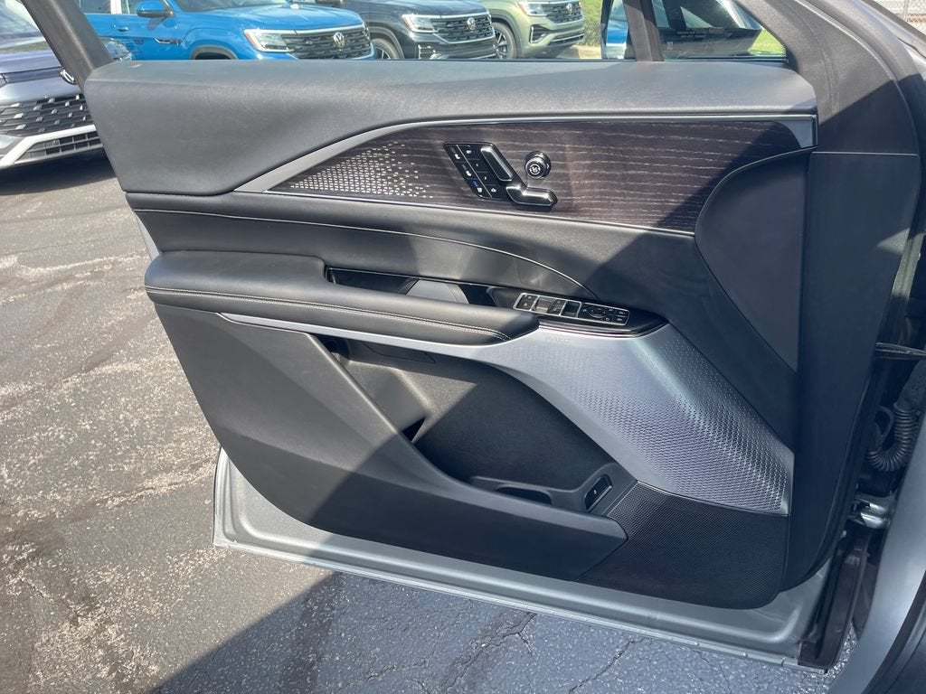 2026 Cadillac LYRIQ V-Series Premium