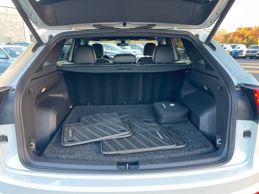 2020 Volkswagen Atlas Cross Sport 3.6L V6 SEL Premium