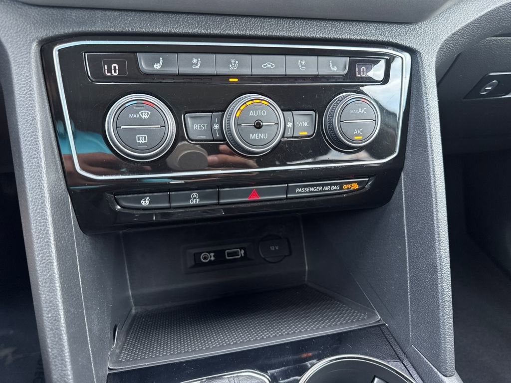 2019 Volkswagen Atlas 3.6L V6 SEL Premium