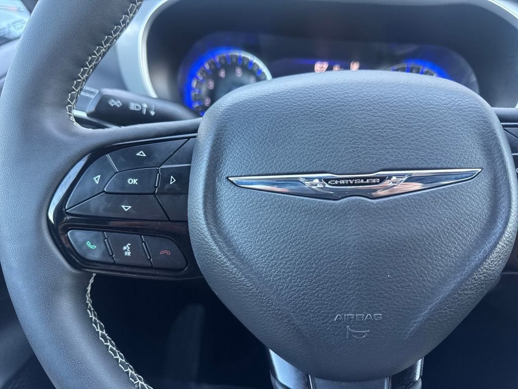 2024 Chrysler Pacifica Touring