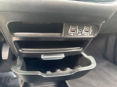 2024 Chrysler Pacifica Touring