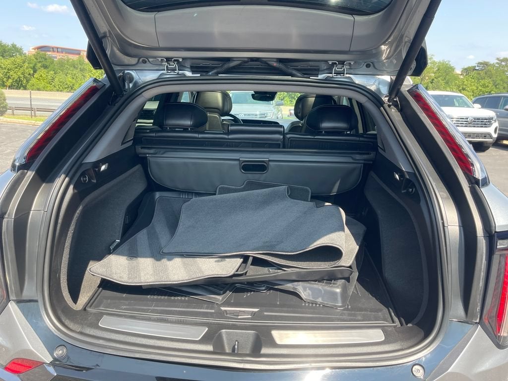 2025 Cadillac OPTIQ Sport 2