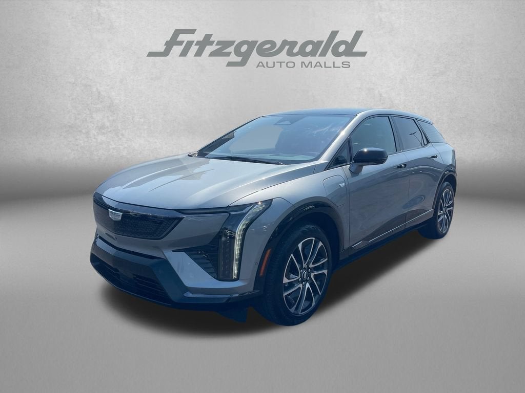 2025 Cadillac OPTIQ Sport 2