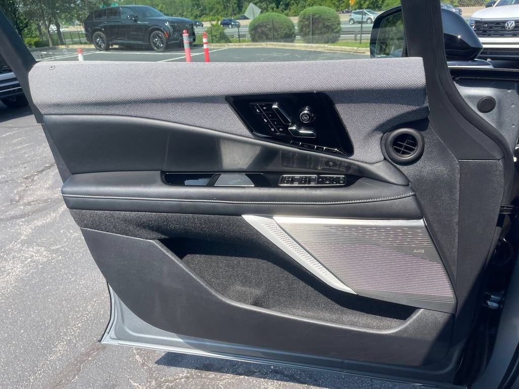 2025 Cadillac OPTIQ Sport 2