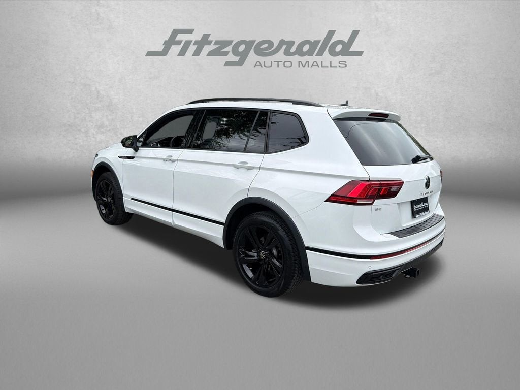 2024 Volkswagen Tiguan SE R-Line Black
