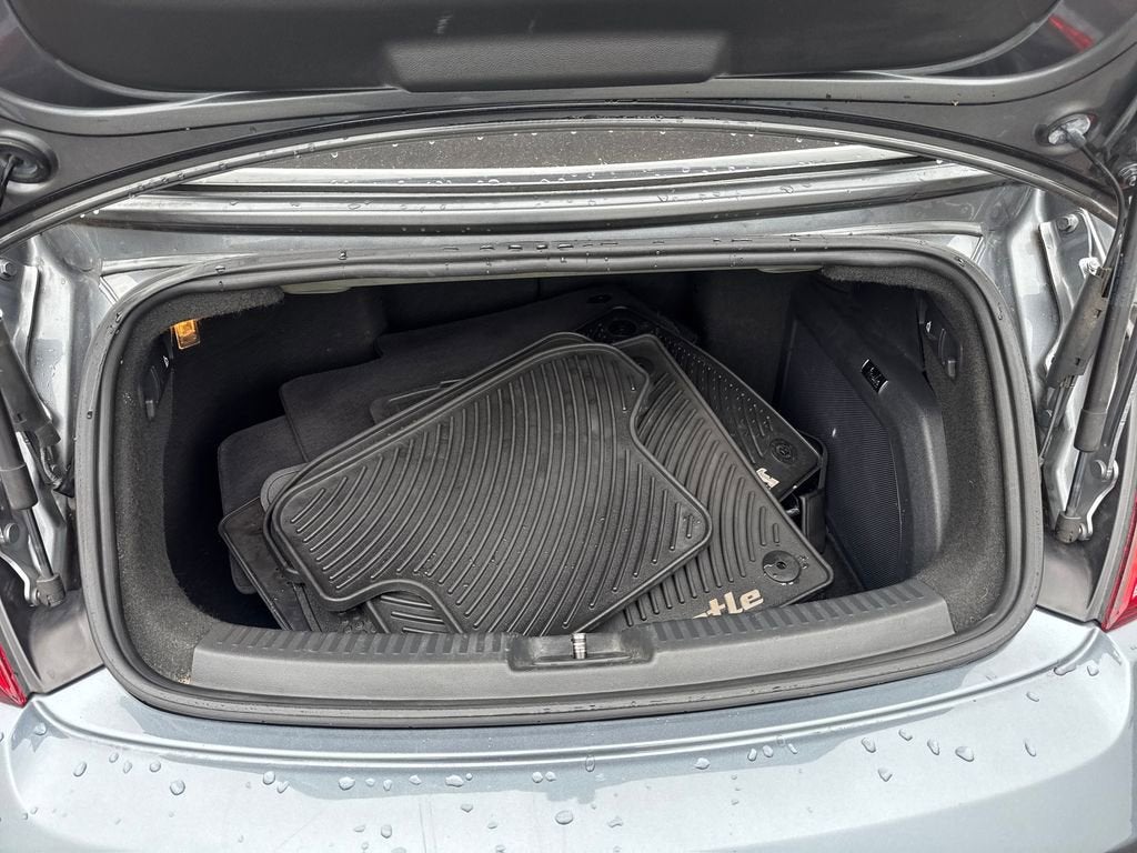 2013 Volkswagen Beetle Convertible 2.0T