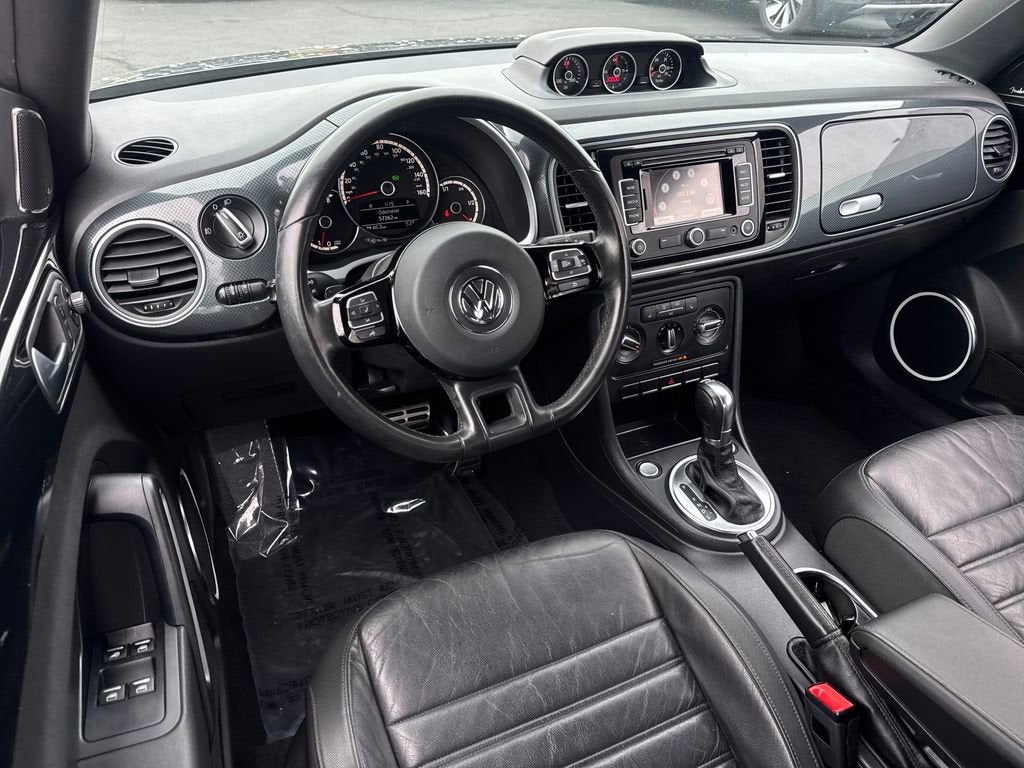 2013 Volkswagen Beetle Convertible 2.0T