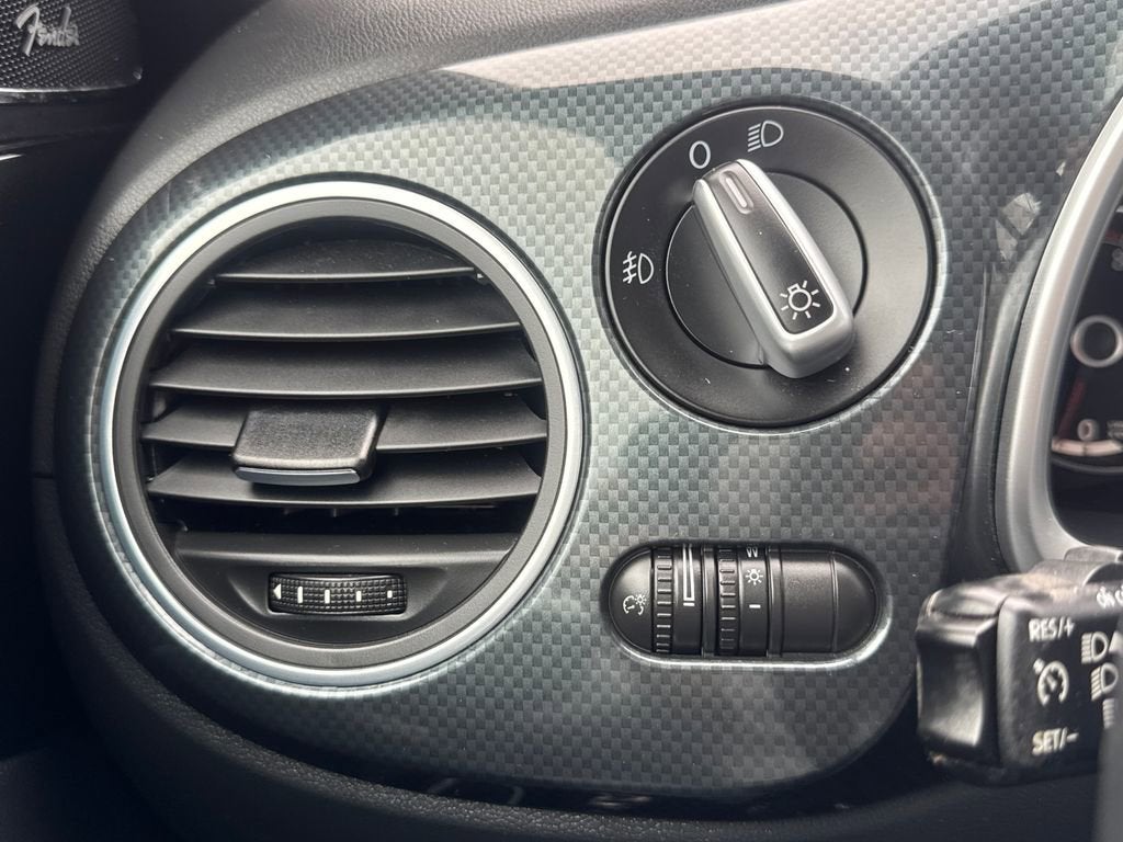 2013 Volkswagen Beetle Convertible 2.0T