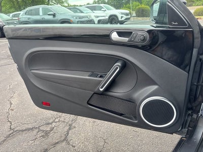 2013 Volkswagen Beetle Convertible 2.0T
