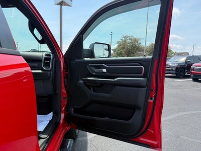 2025 RAM 1500 Big Horn Crew Cab 4x4 6'4" Box