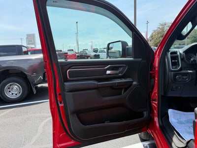 2025 RAM 1500 Big Horn Crew Cab 4x4 6'4" Box