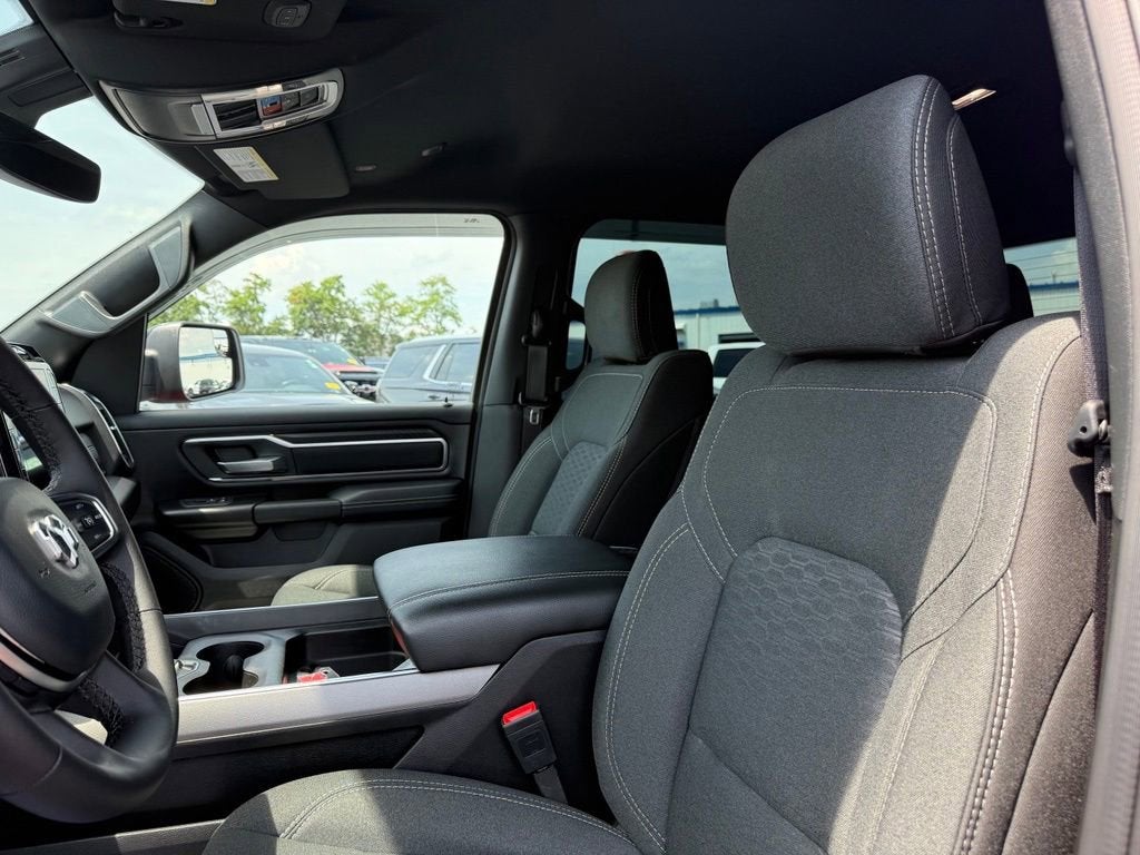 2025 RAM 1500 Big Horn Crew Cab 4x4 6'4" Box