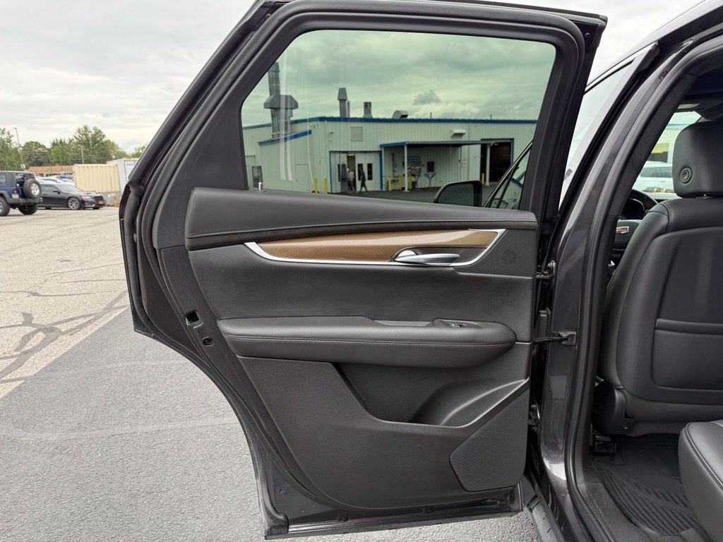 2019 Cadillac XT5 Platinum AWD