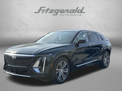 2024 Cadillac LYRIQ Luxury 2