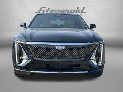 2024 Cadillac LYRIQ Luxury 2