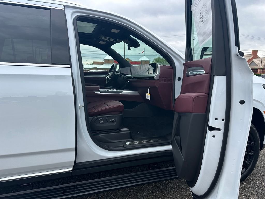 2026 Cadillac Escalade Luxury