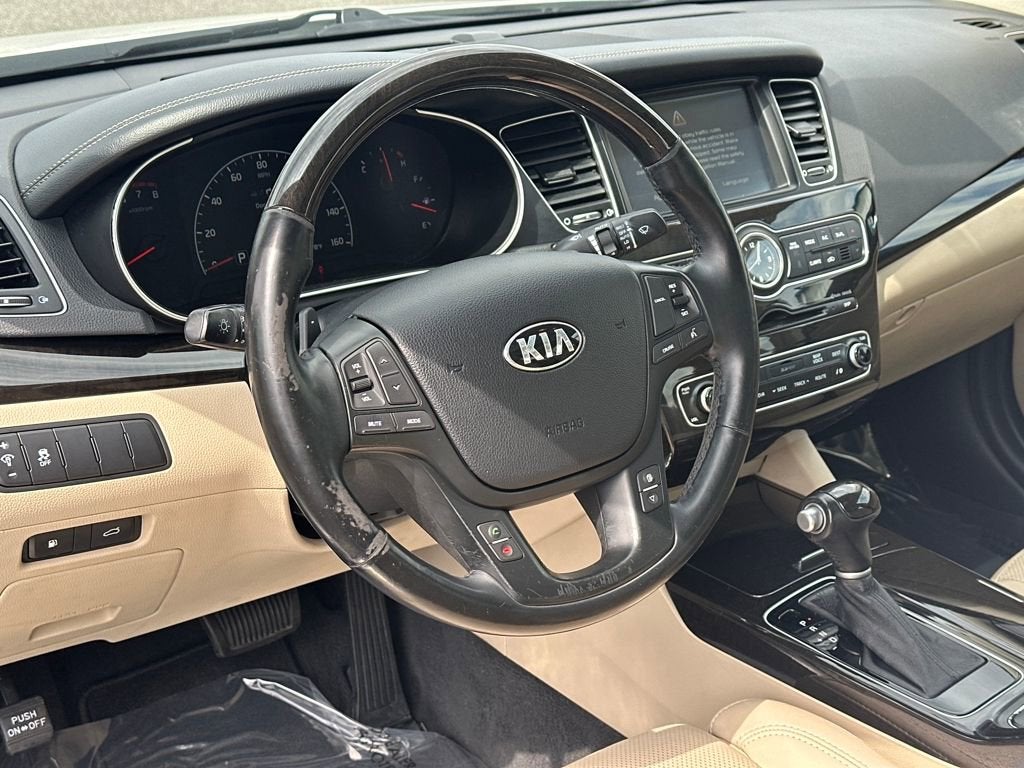 2014 Kia Cadenza Premium