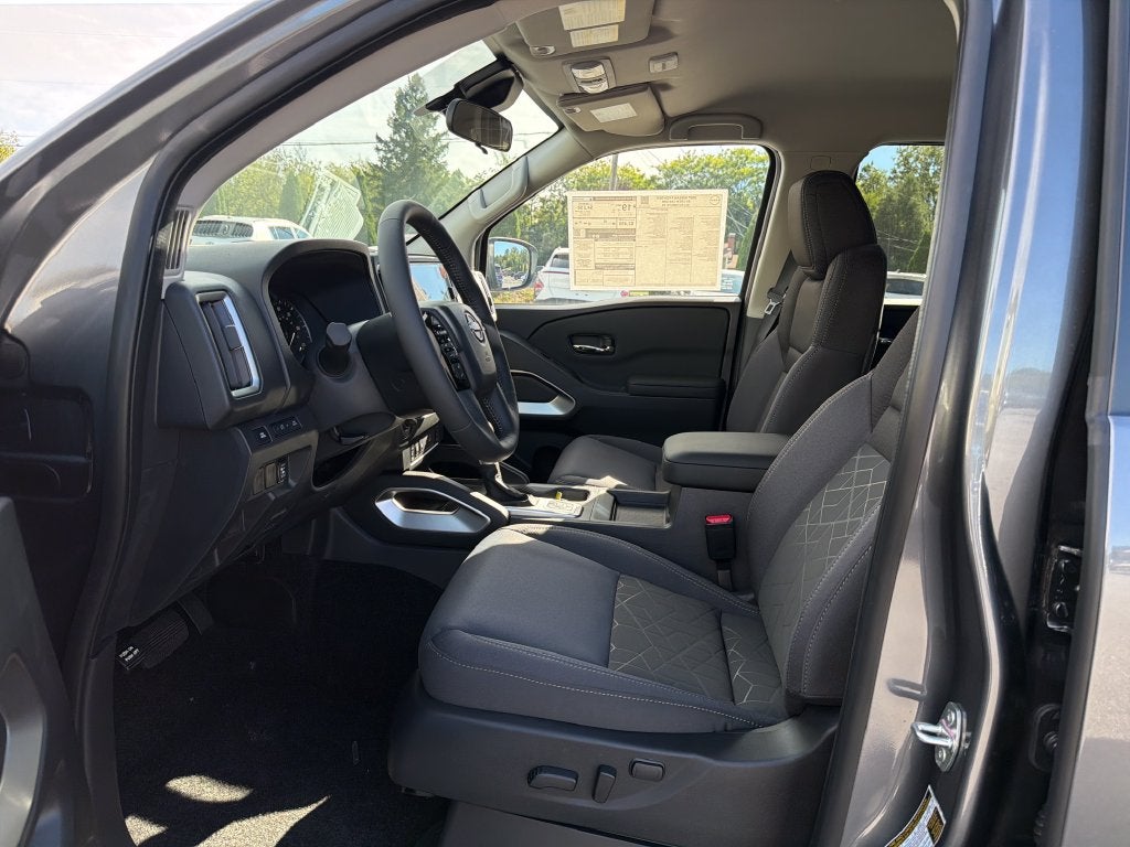 2027 Nissan Frontier SV