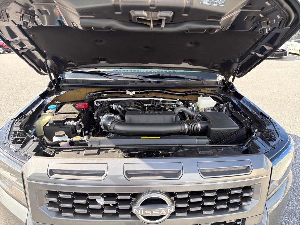 2027 Nissan Frontier SV