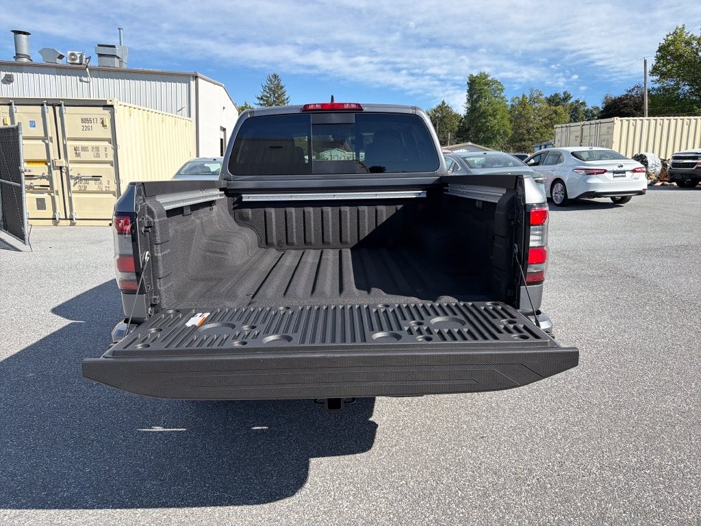 2027 Nissan Frontier SV