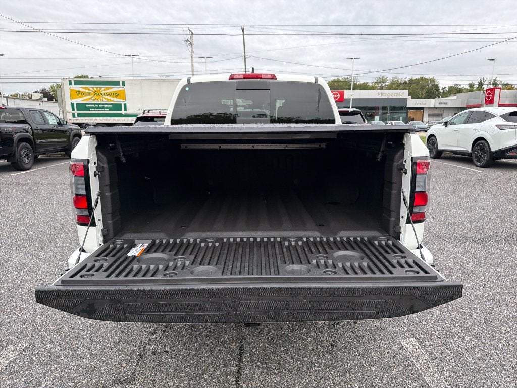 2027 Nissan Frontier SV