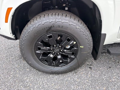 2027 Nissan Frontier SV