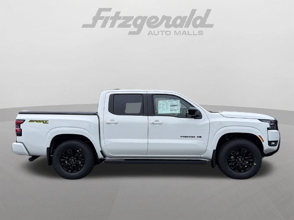 2027 Nissan Frontier SV