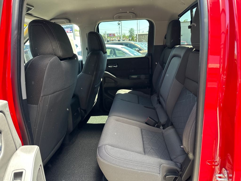 2026 Nissan Frontier Crew Cab SV