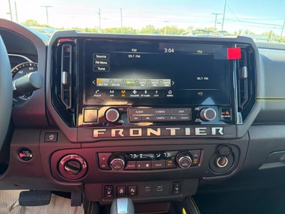 2027 Nissan Frontier Crew Cab SV