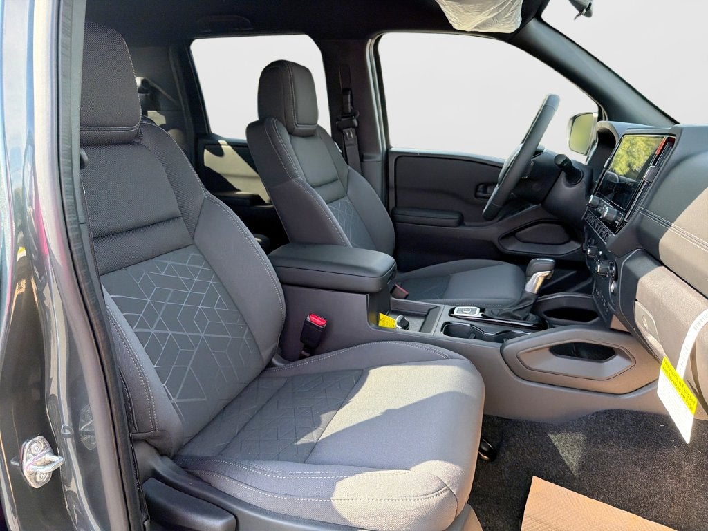 2027 Nissan Frontier Crew Cab SV