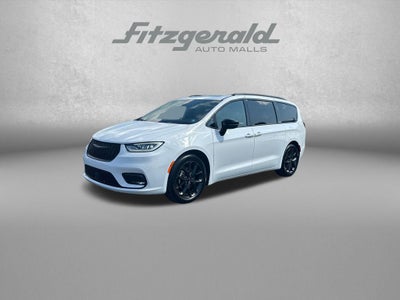 2025 Chrysler Pacifica Limited