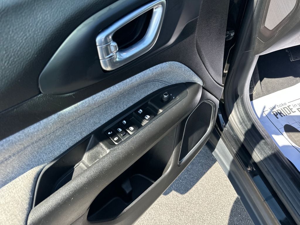 2023 Jeep Compass Sport