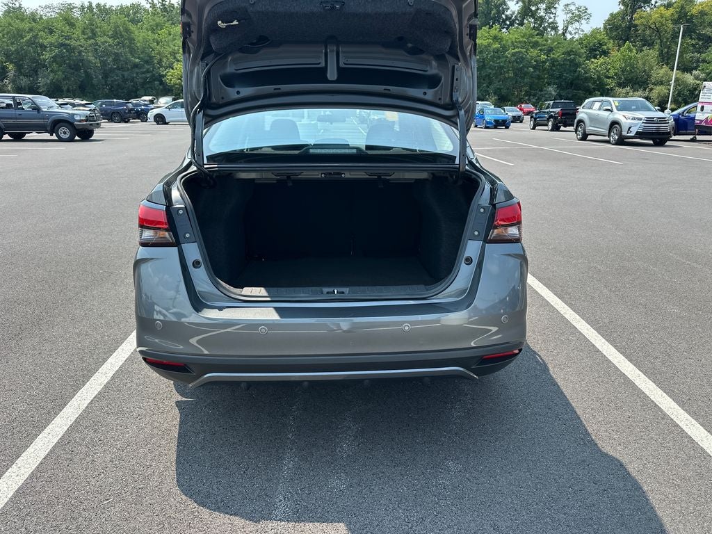 2025 Nissan Versa 1.6 SV