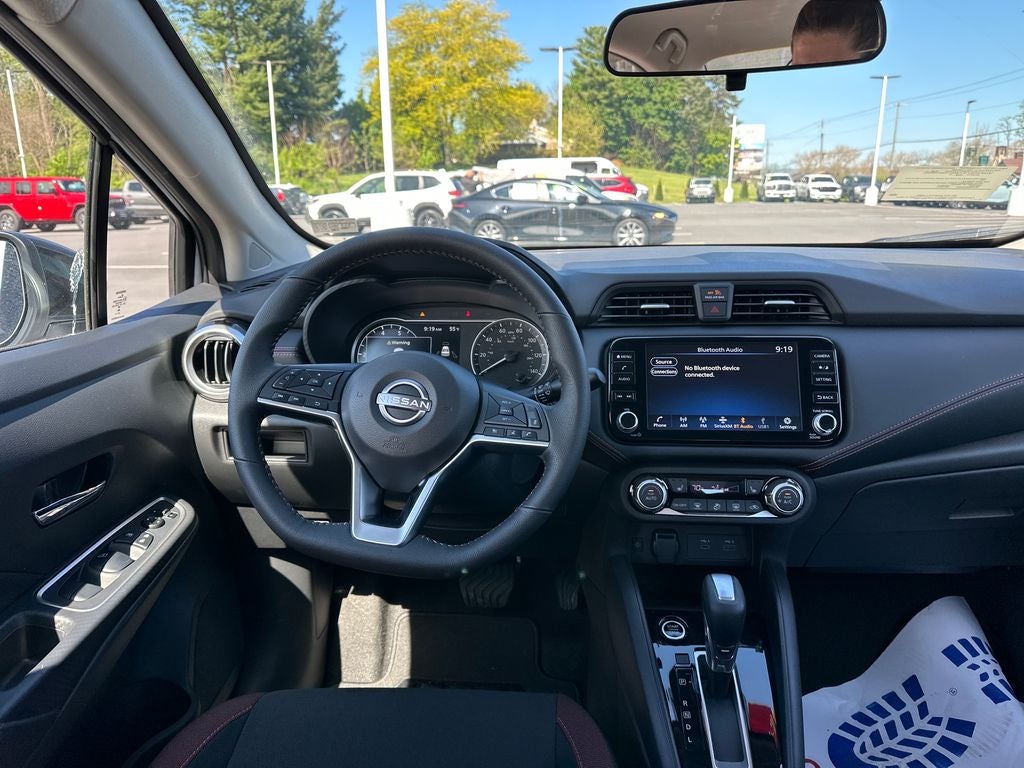 2025 Nissan Versa 1.6 SR