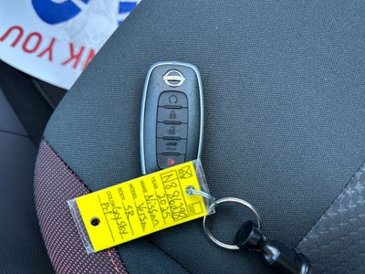 2025 Nissan Versa 1.6 SR