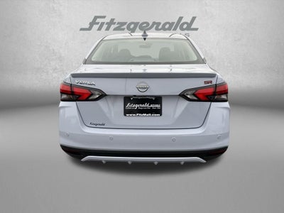 2025 Nissan Versa SR