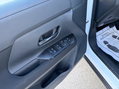 2027 Nissan Kicks S
