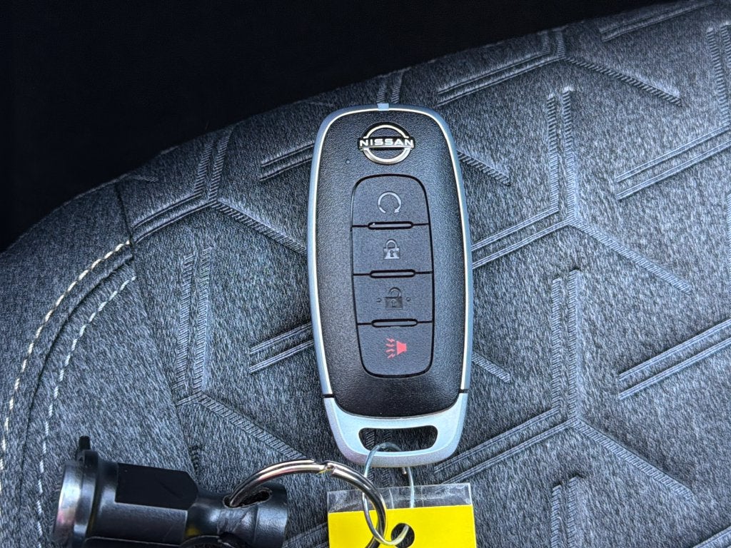 2027 Nissan Kicks SV