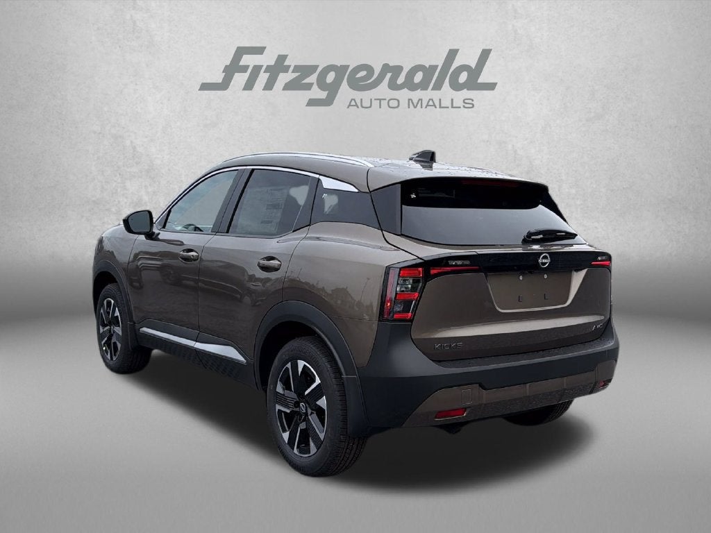 2027 Nissan Kicks SV