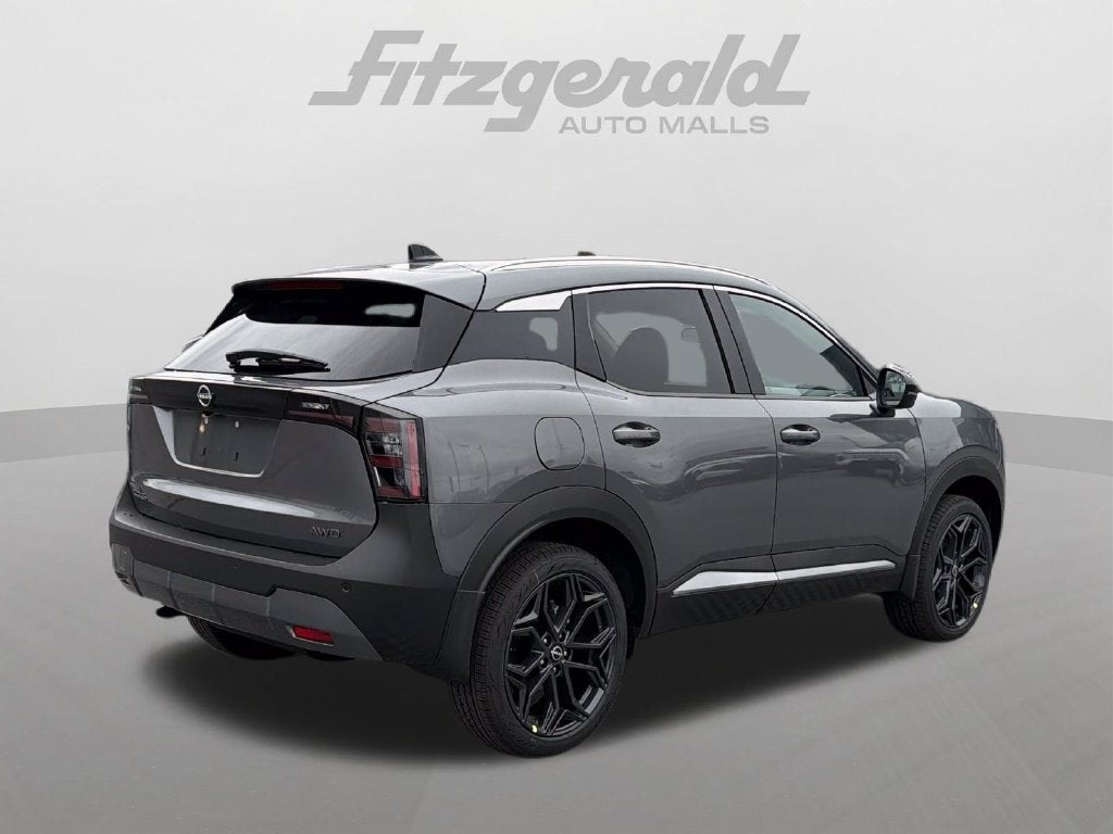 2027 Nissan Kicks SR
