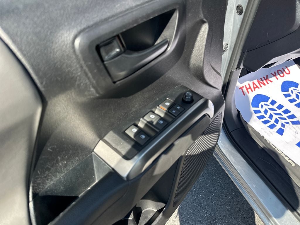 2021 Toyota Tacoma SR5 V6