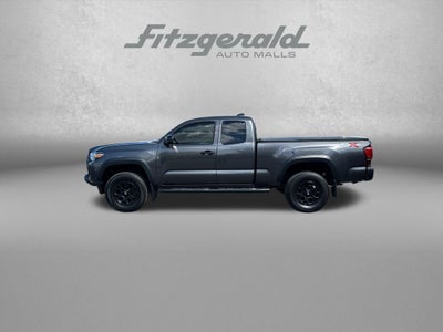 2022 Toyota Tacoma SR