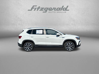 2024 Volkswagen Taos 1.5T SE