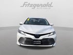 2020 Toyota Camry Hybrid XLE