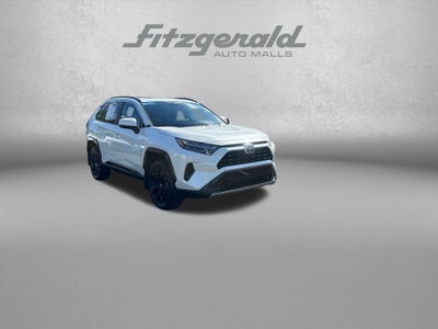 2022 Toyota RAV4 Hybrid SE