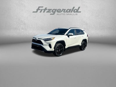 2022 Toyota RAV4 Hybrid SE