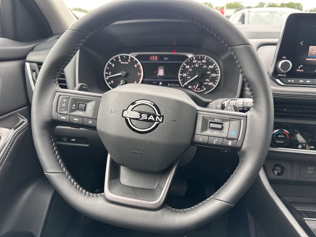 2026 Nissan Rogue Dark Armor™