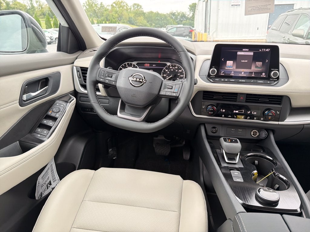 2026 Nissan Rogue Dark Armor™